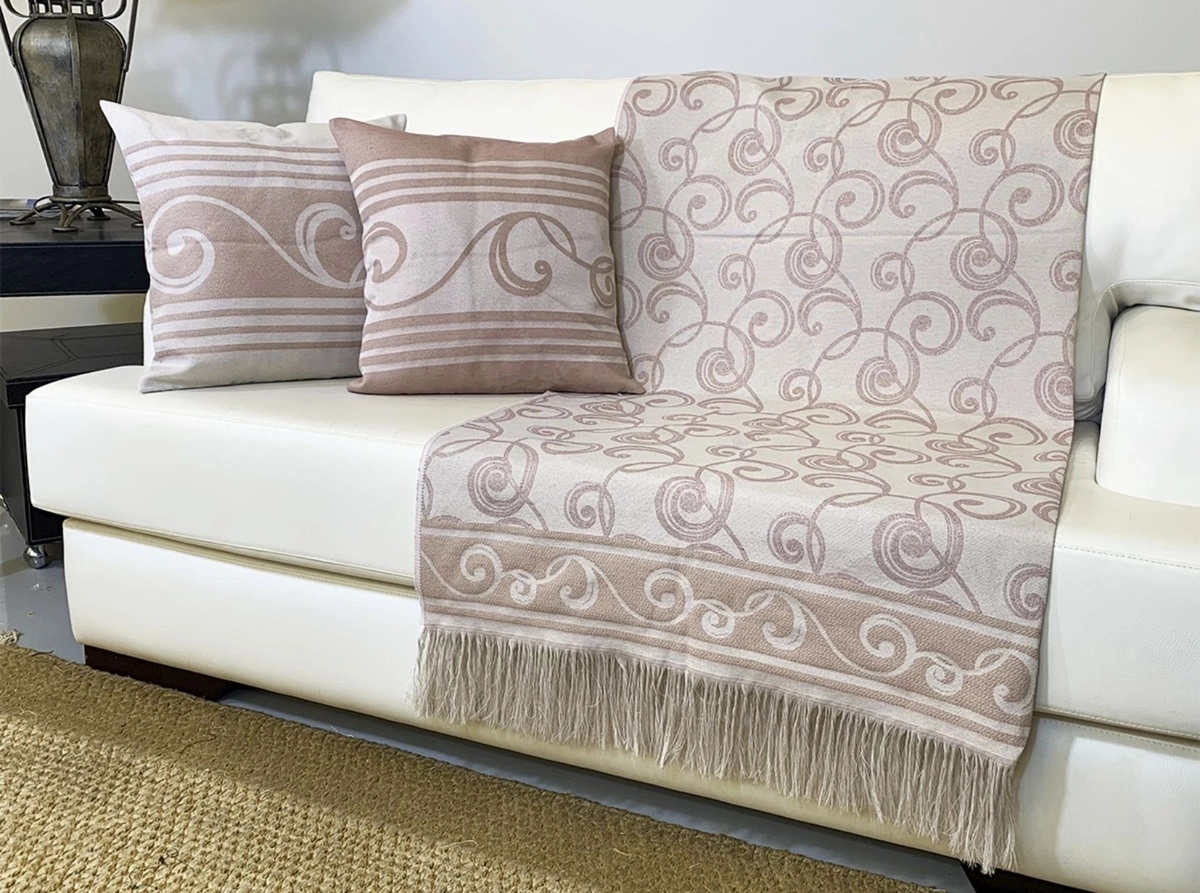 Kit Almofada E Manta De Sofa Drafmil Arabesco Rose Nude